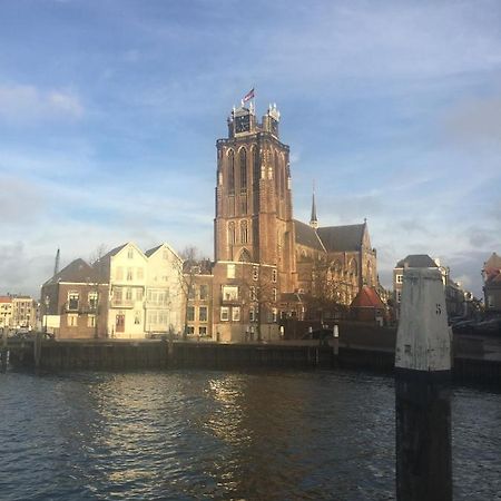 Benb Firstclassenglish Dordrecht Exterior photo