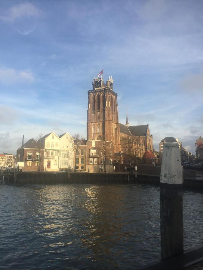 Benb Firstclassenglish Dordrecht Exterior photo